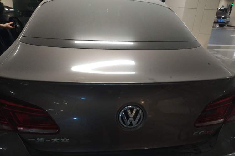Used Volkswagen CC 2015 2.0 TSI Luxury Model Trunk