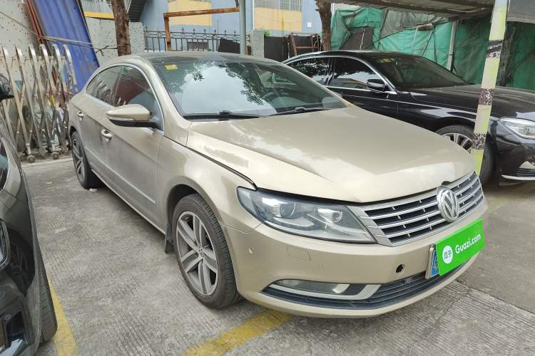 Used Volkswagen CC 2015 1.8TSI Luxury Model Front Right 45 Deg