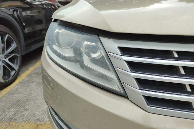 Used Volkswagen CC 2015 1.8TSI Luxury Model Right Front Headlight