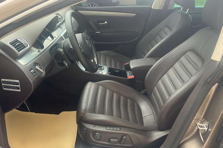Used Volkswagen CC 2015 2.0 TSI Ultimate Model Left Front Seat
