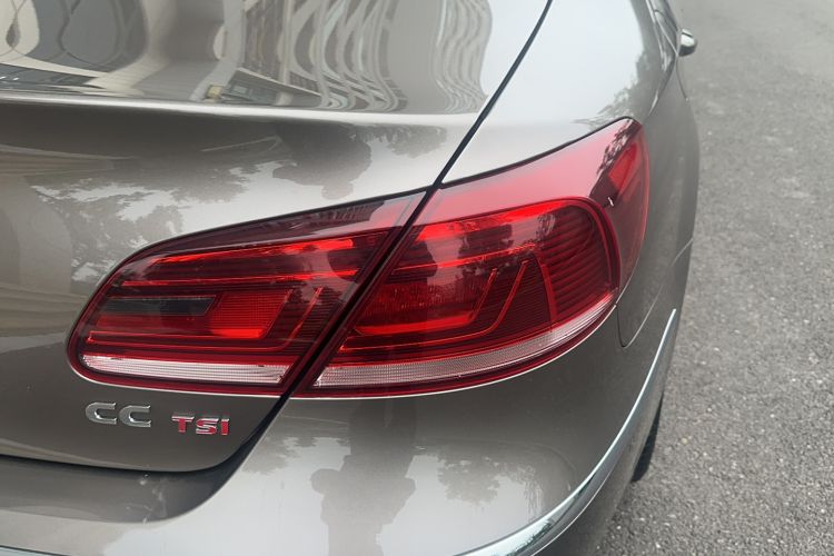 Used Volkswagen CC 2015 2.0 TSI Ultimate Model Right Rear Taillight