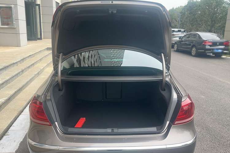 Used Volkswagen CC 2015 2.0 TSI Ultimate Model Trunk