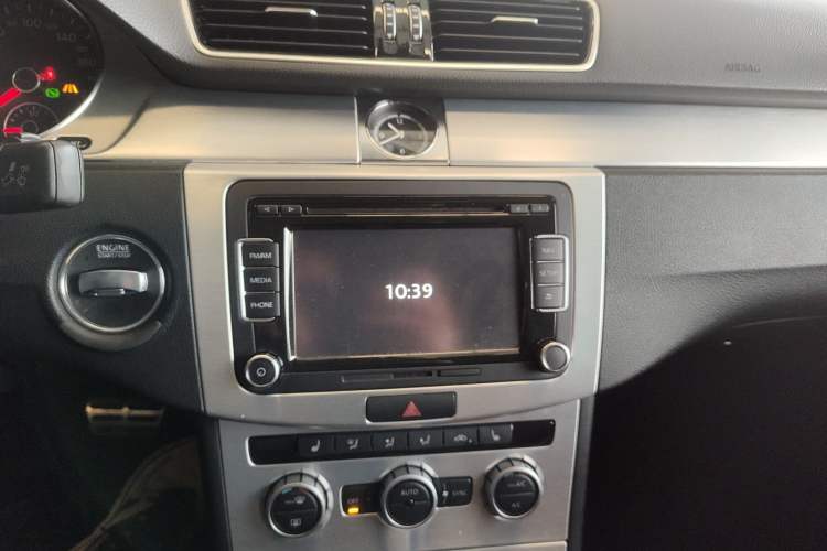 Used Volkswagen CC 2015 2.0 TSI Ultimate Model Audio And AC Panel