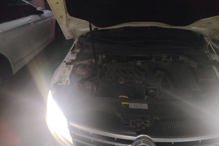 Used Volkswagen CC 2015 3.0 FSI V6 Engine Bay Right