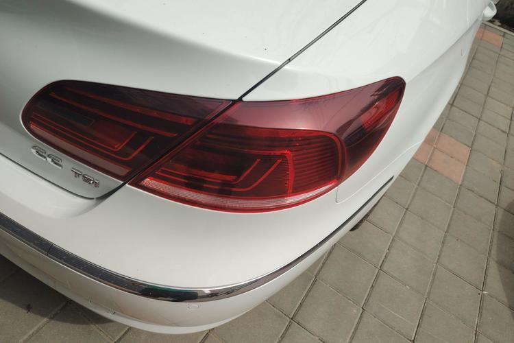 Used Volkswagen CC 2015 2.0 TSI Luxury Model Exterior 6