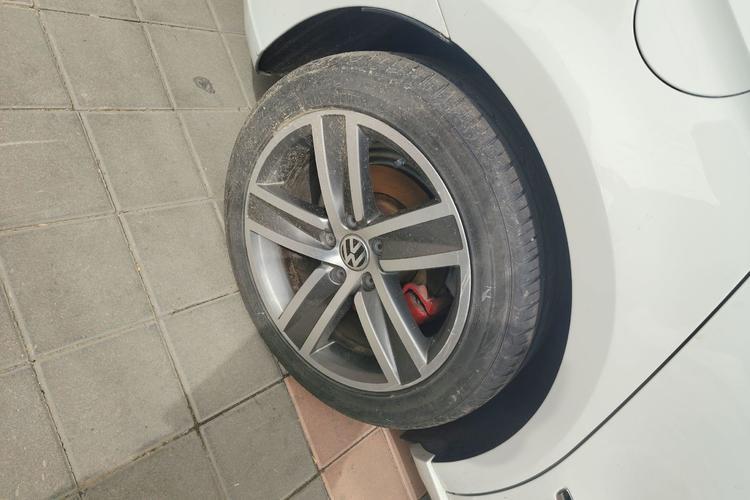 Used Volkswagen CC 2015 2.0 TSI Luxury Model Exterior 8