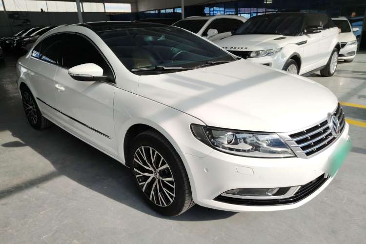 Used Volkswagen CC 2015 1.8TSI Luxury Model Front Right 45 Deg