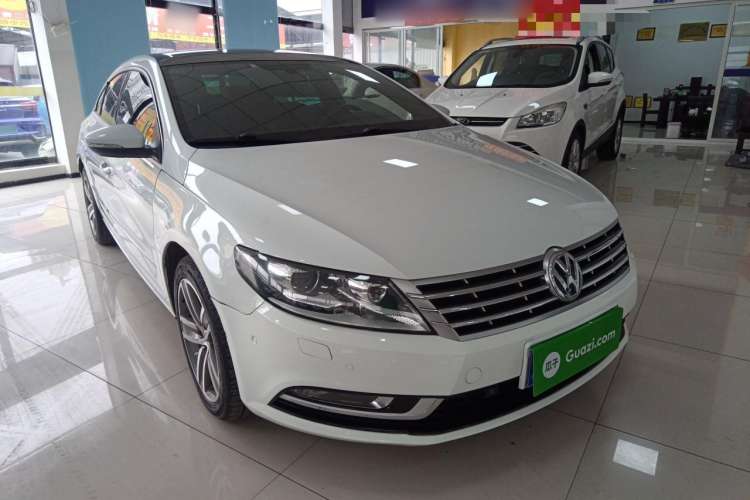 Used Volkswagen CC 2015 1.8TSI Luxury Model Front Right 45 Deg