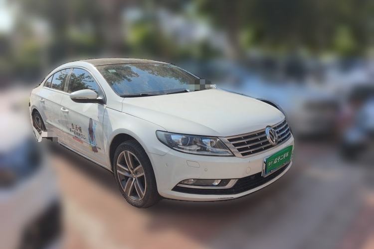 Used Volkswagen CC  Front Right 45 Deg