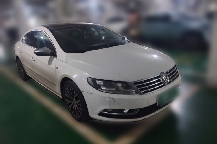 Used Volkswagen CC 2015 3.0 FSI V6 Front Right 45 Deg