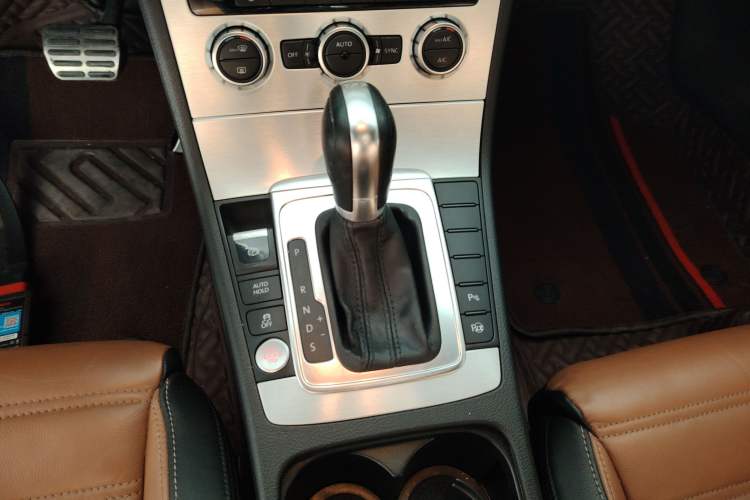 Used Volkswagen CC 2015 1.8TSI Luxury Model Gear Lever