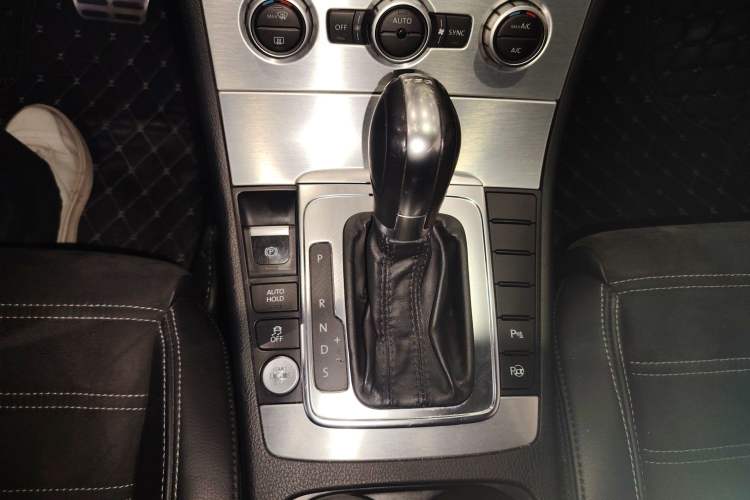 Used Volkswagen CC 2015 1.8TSI Luxury Model Gear Lever
