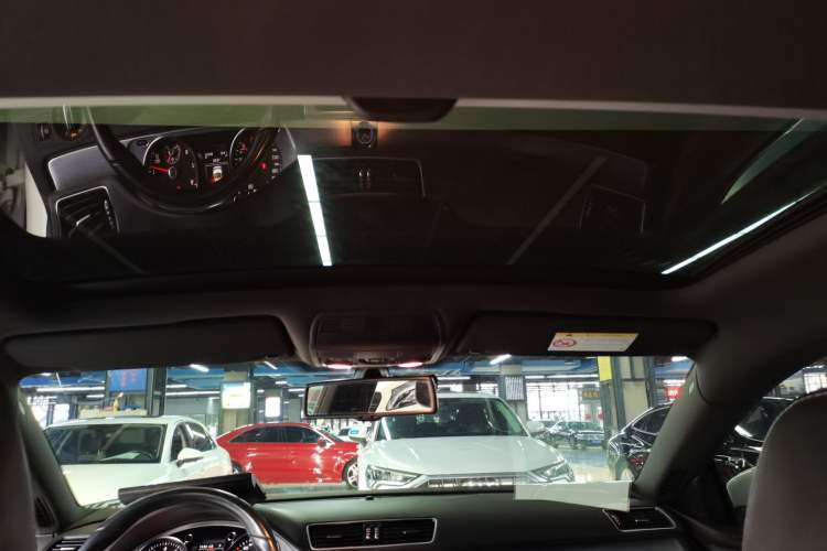 Used Volkswagen CC 2015 1.8TSI Luxury Model Headliner