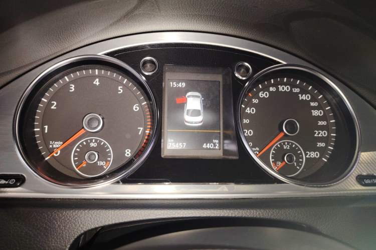 Used Volkswagen CC 2015 1.8TSI Luxury Model Instrument Cluster