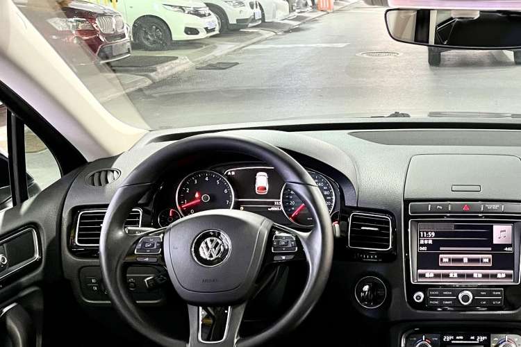 Used Volkswagen CC 2015 2.0 TSI Luxury Model Interior 3