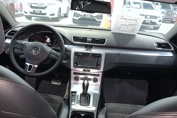 Used Volkswagen CC 2015 1.8TSI Luxury Model Interior 3