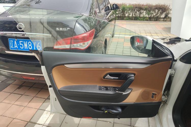 Used Volkswagen CC 2015 2.0 TSI Luxury Model Interior 7