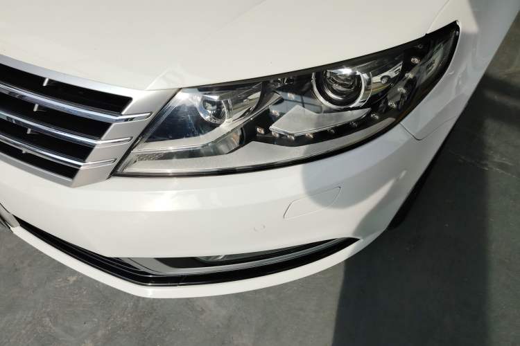 Used Volkswagen CC 2015 1.8TSI Luxury Model Left Front Headlight