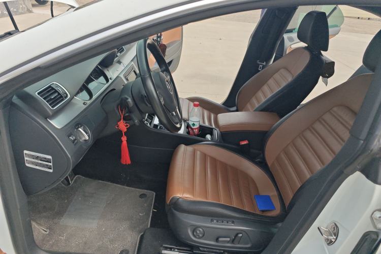 Used Volkswagen CC 2015 1.8TSI Luxury Model Left Front Seat
