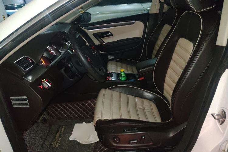 Used Volkswagen CC 2015 3.0 FSI V6 Left Front Seat