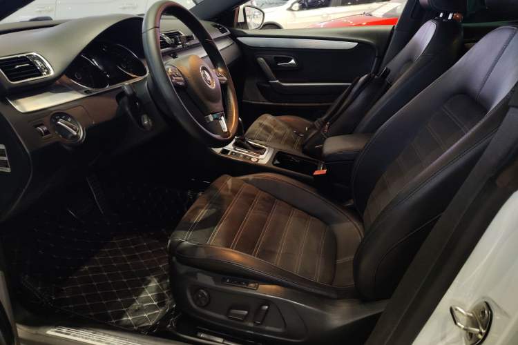 Used Volkswagen CC 2015 1.8TSI Luxury Model Left Front Seat