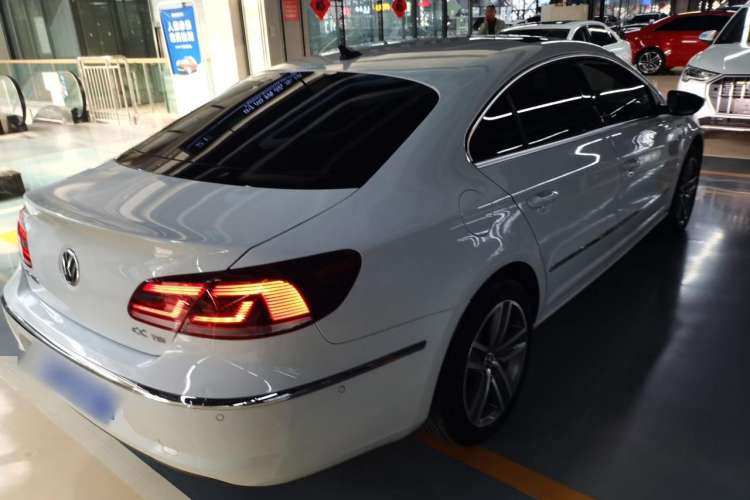 Used Volkswagen CC 2015 1.8TSI Luxury Model Rear Right 45 Deg