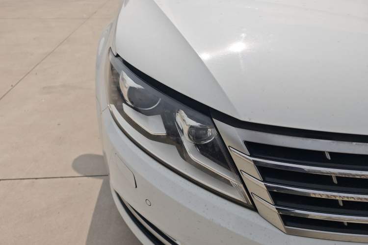 Used Volkswagen CC 2015 1.8TSI Luxury Model Right Front Headlight