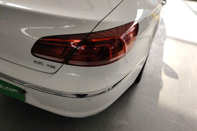 Used Volkswagen CC 2015 1.8TSI Luxury Model Right Rear Taillight