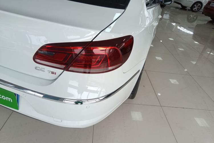 Used Volkswagen CC 2015 1.8TSI Luxury Model Right Rear Taillight