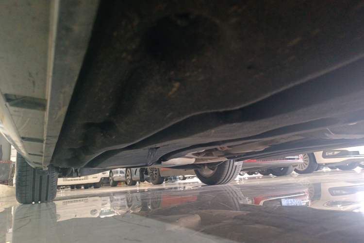Used Volkswagen CC 2015 2.0 TSI Luxury Model Right Side Sill