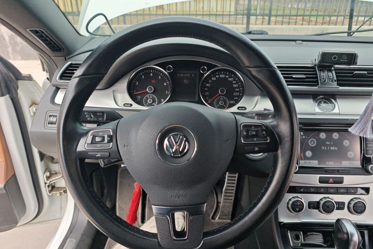 Used Volkswagen CC 2015 1.8TSI Luxury Model Steering Wheel