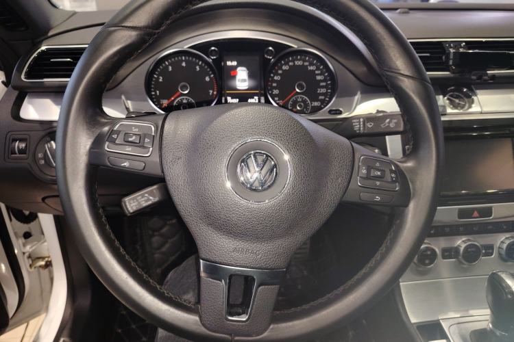 Used Volkswagen CC 2015 1.8TSI Luxury Model Steering Wheel