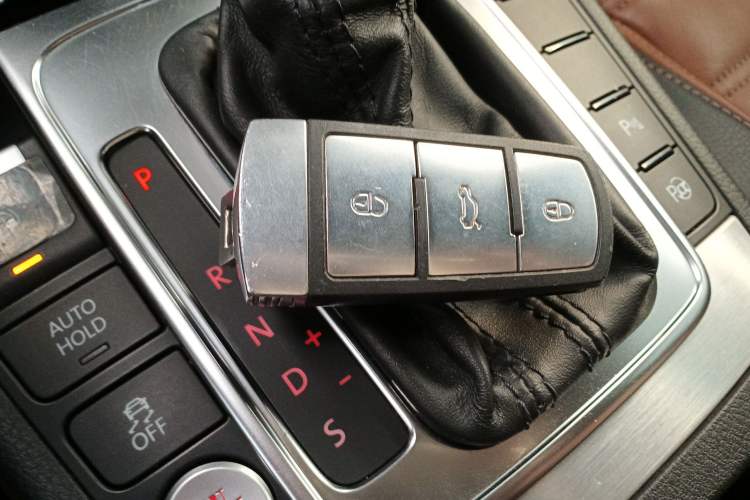 Used Volkswagen CC 2015 1.8TSI Luxury Model Vehicle Key
