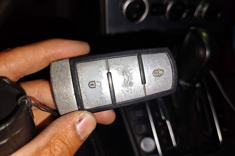 Used Volkswagen CC 2015 1.8TSI Luxury Model Vehicle Key