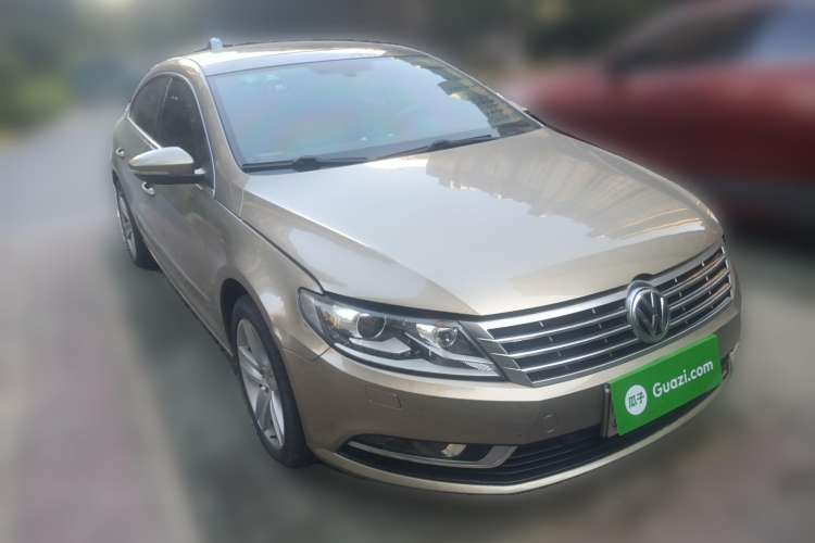 Used Volkswagen CC 2016 1.8TSI Prestige Model Front Right 45 Deg
