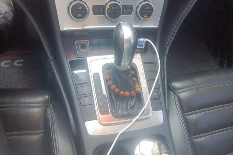 Used Volkswagen CC 2016 1.8TSI Prestige Model Gear Lever