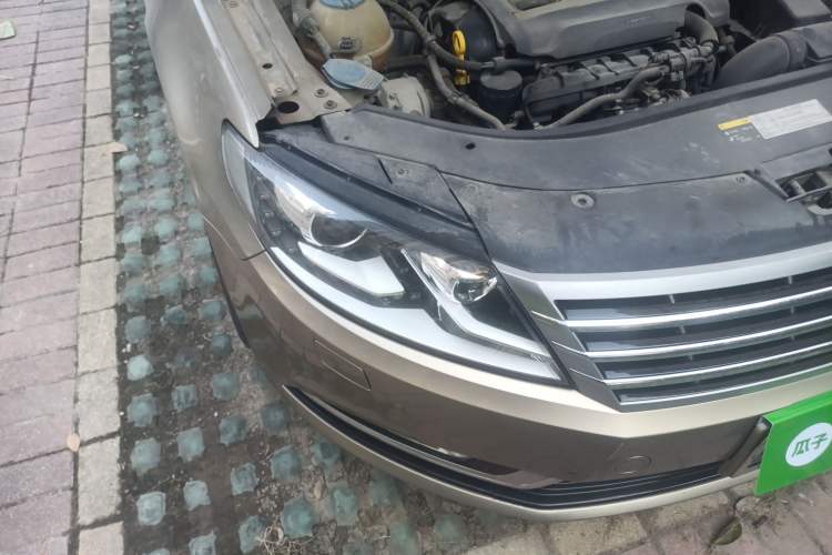 Used Volkswagen CC 2016 1.8TSI Prestige Model Right Front Headlight