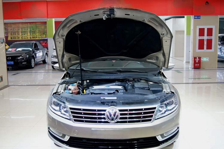 Used Volkswagen CC 2016 1.8TSI Luxury Model Engine Bay