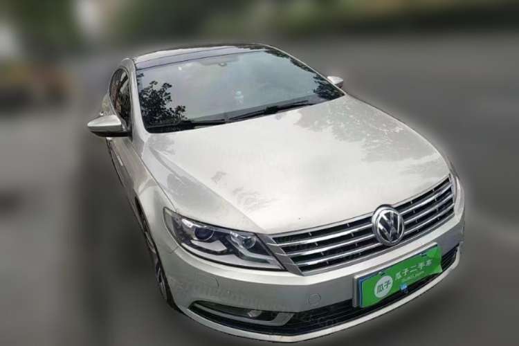 Used Volkswagen CC 2016 1.8TSI Prestige Model Front Right 45 Deg