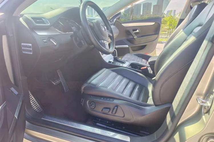 Used Volkswagen CC 2016 2.0 TSI Ultimate Edition Left Front Seat