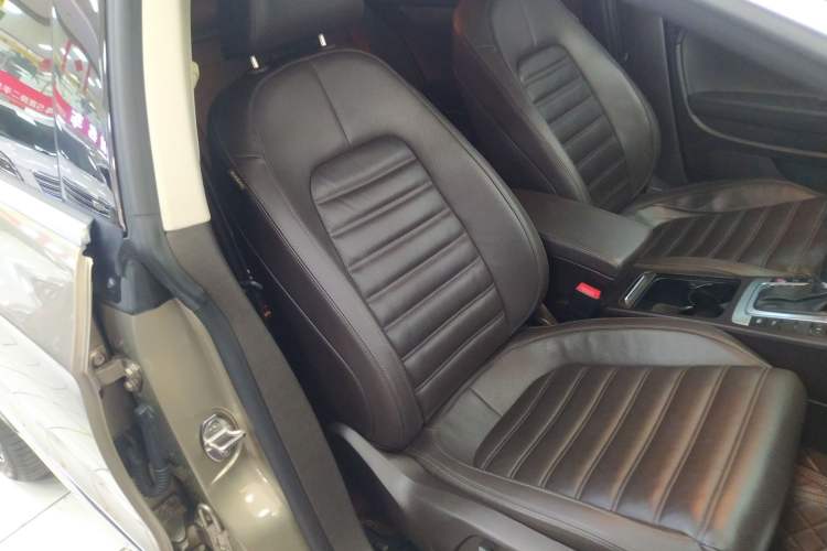 Used Volkswagen CC 2016 2.0 TSI Ultimate Edition Right Front Seat