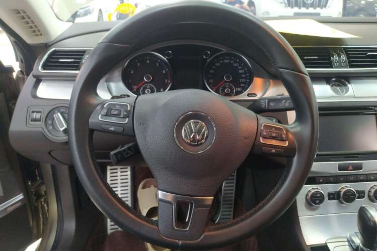 Used Volkswagen CC 2016 2.0 TSI Ultimate Edition Steering Wheel