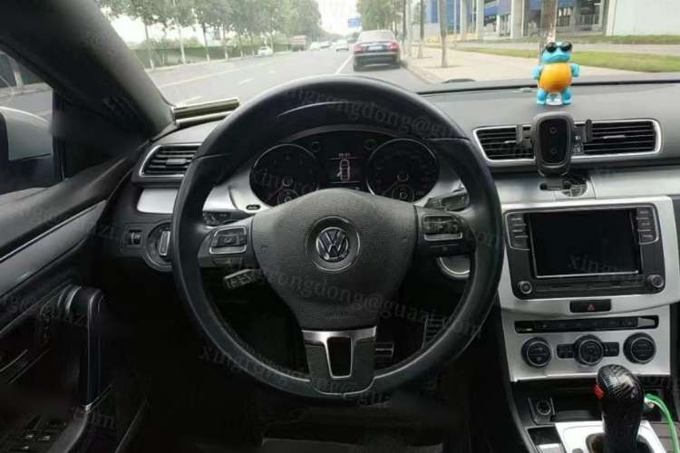 Used Volkswagen CC 2016 1.8TSI Prestige Model Steering Wheel