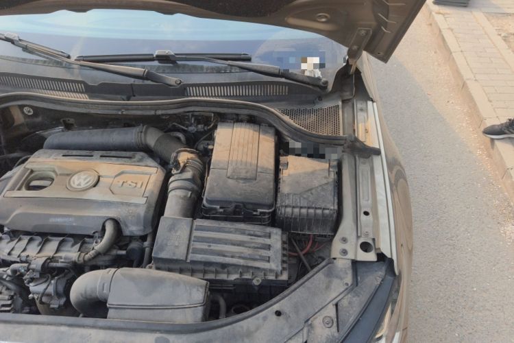 Used Volkswagen CC 2016 2.0 TSI Luxury Model Engine Bay Left