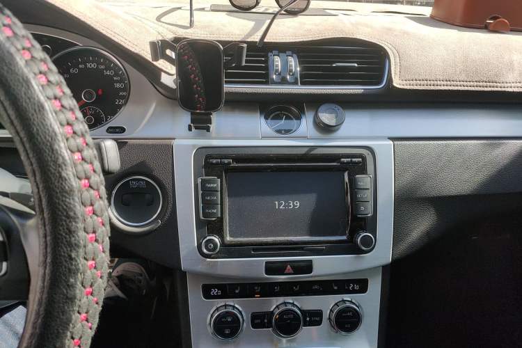 Used Volkswagen CC 2016 1.8TSI Luxury Model Audio And AC Panel