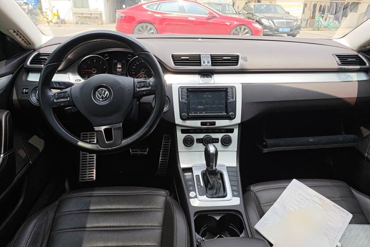Used Volkswagen CC 2016 1.8TSI Luxury Model Center Console