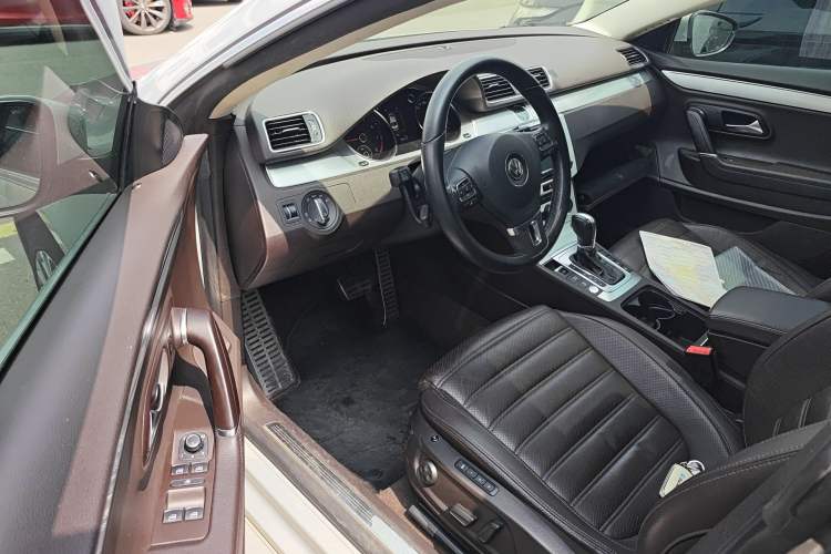 Used Volkswagen CC 2016 1.8TSI Luxury Model Driver Seat