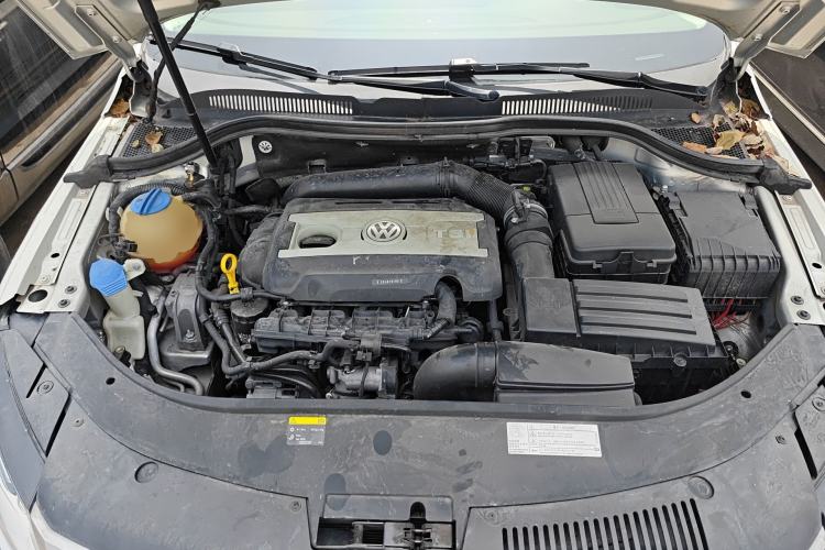 Used Volkswagen CC 2016 1.8TSI Luxury Model Engine Bay
