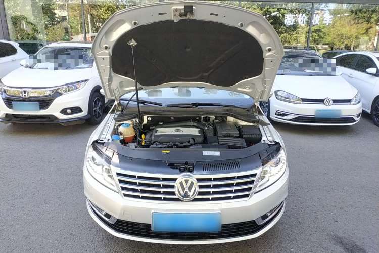 Used Volkswagen CC 2016 2.0 TSI Luxury Model Engine Bay
