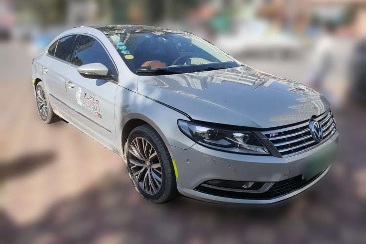 Used Volkswagen CC 2016 1.8TSI Luxury Model Front Right 45 Deg